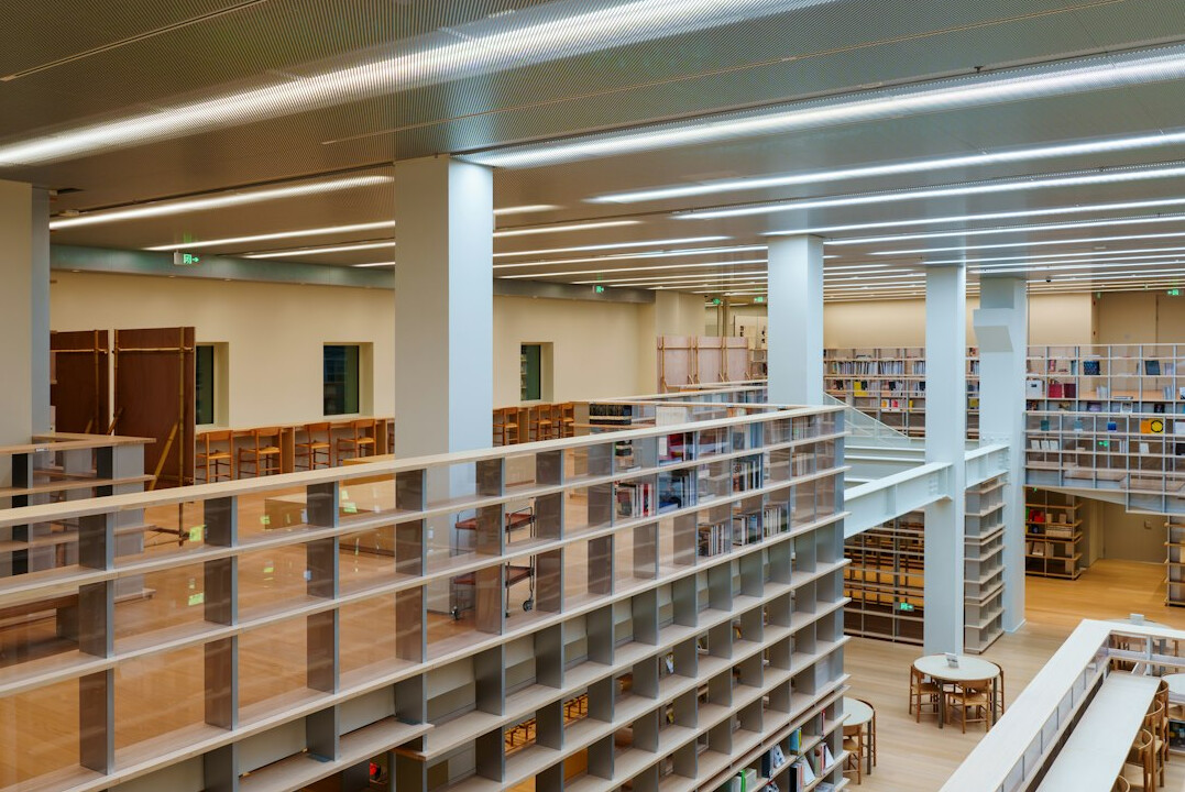 Library with shelves and reading area